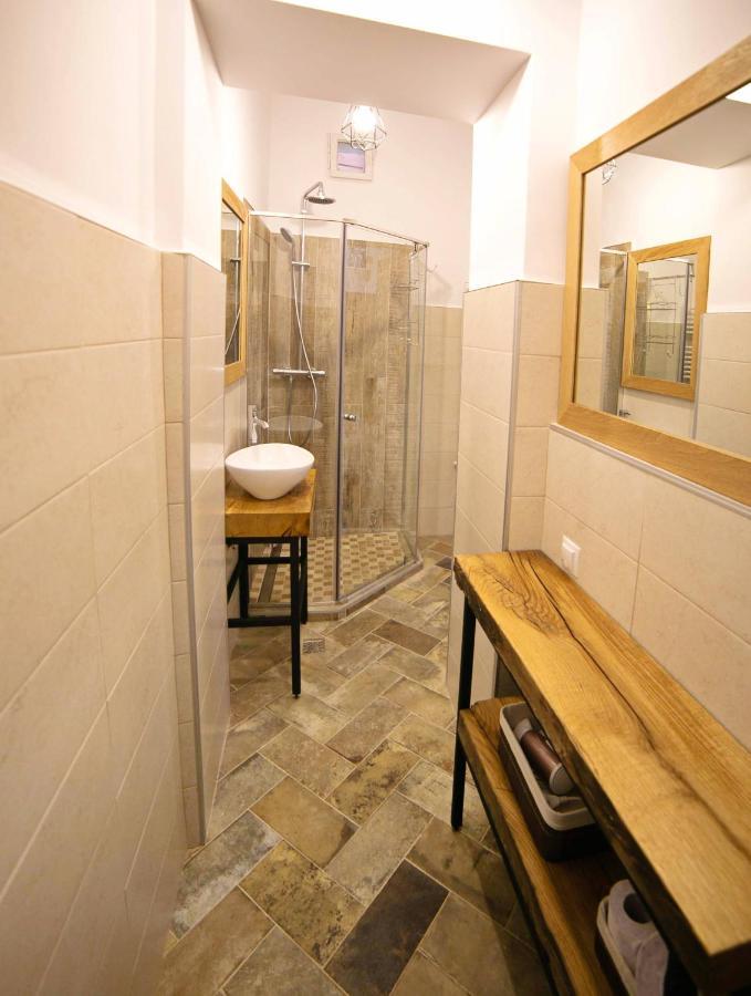 Jasmine Serenity Apartment - Central, Behind Black Church Μπρασόβ Εξωτερικό φωτογραφία