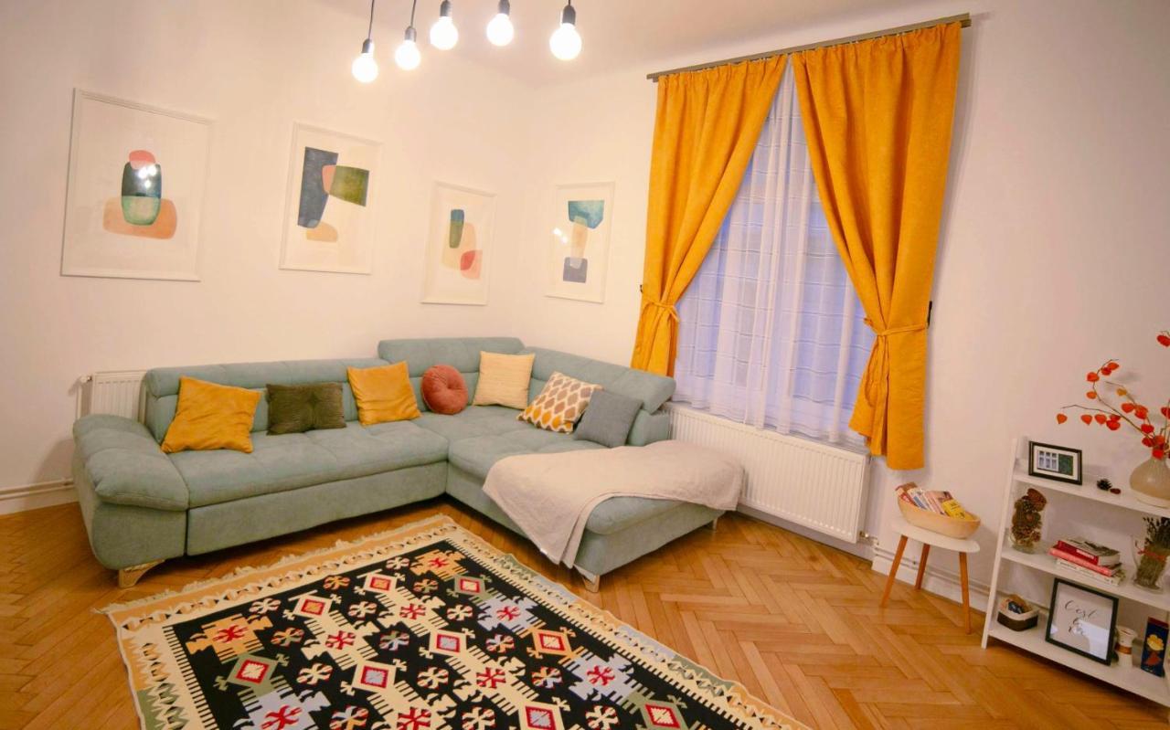 Jasmine Serenity Apartment - Central, Behind Black Church Μπρασόβ Εξωτερικό φωτογραφία